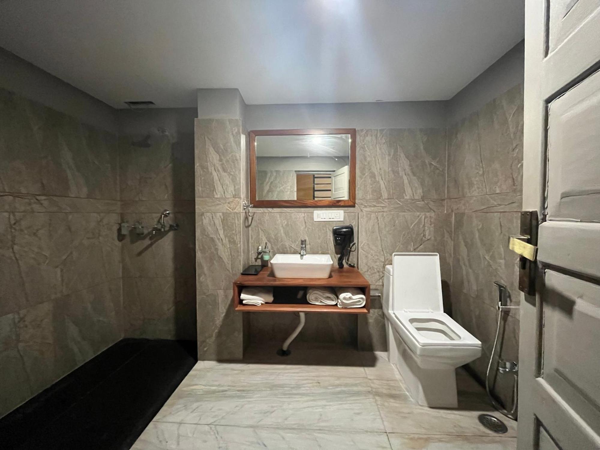 Nkaasa Hotel Personal Suites Raxaul 외부 사진