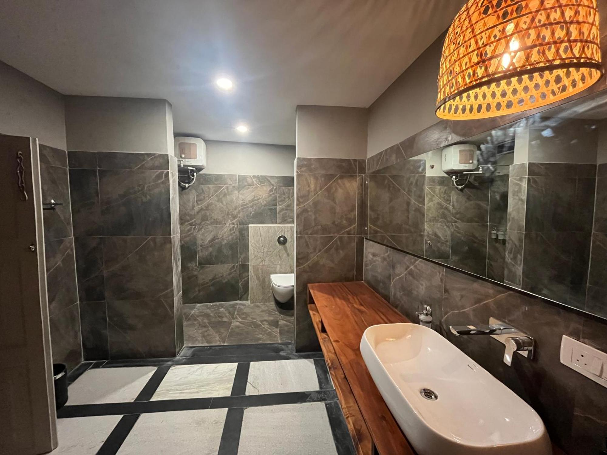 Nkaasa Hotel Personal Suites Raxaul 외부 사진